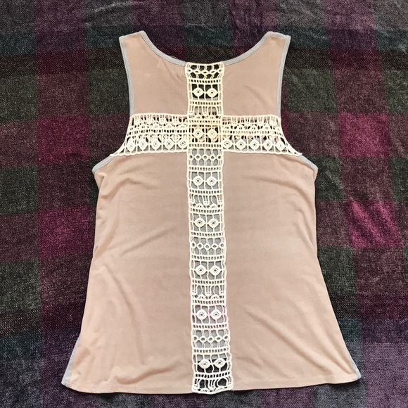 Giraffe Lace Cutout Top - Picture 2 of 4